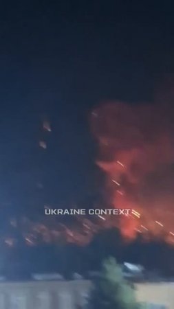 В ДНР в г.Харцизске ВСУ разнесли склад боеприпасов.