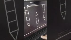 продолжение после технические трудности геометрия Даш в яндекс.играх чёрный паук