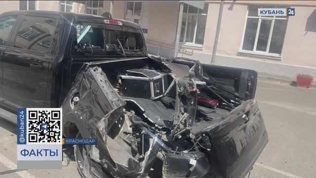 Автомобиль взорвался рядом с КубГТУ в Краснодаре