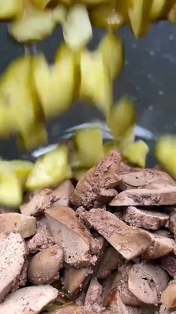 Салат с куриной печенью и корейской морковкой👍😘