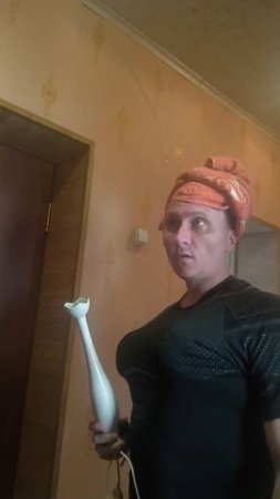 обычная семья с любопытным подростком