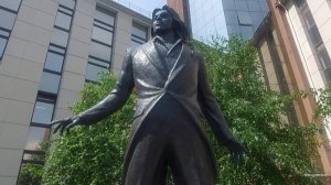 Дмитрий Хворостовский .Институт имени Хворостовского.Памятник Хворостовскому в Красноярске