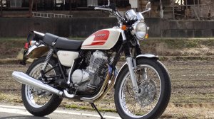 Honda CB400SS — японская классика с душой. Почему этот байк до сих пор в сердцах?
