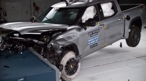 Краш-тест Toyota Tundra 2025