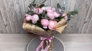 Букет из ранункулюсов Клуни Фламинго