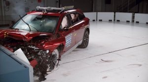 Краш-тест Acura ZDX 2024