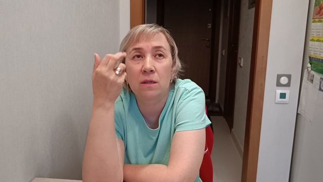 Купили на ужин Роллы. смотреть онлайн