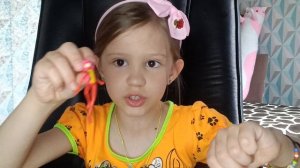 Игрушки из киндера часть 1.