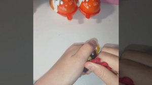 Распаковка киндер сюрприза киндер джой