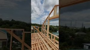 Промежуточная приемка каркаса каркасного дома.