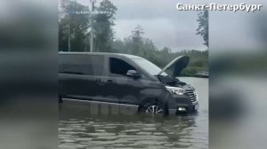 В_Санкт_Петербурге_вслед_за_ураганом_и_наводнением_пришла_песчаная буря