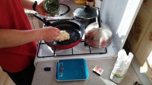 Творожная запеканка на сковороде