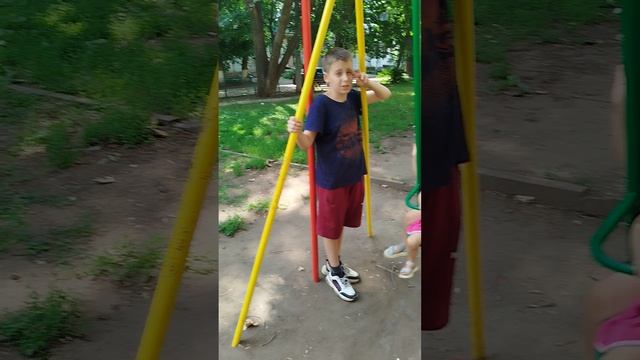 любимые качели