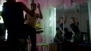 Когда пересмотрели Джеки Чана (2010)
Деревенские ребята, насмотревшиеся культовых фильмов с Джеки