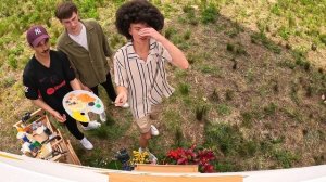 Самая быстрая машина в мире против гепарда!