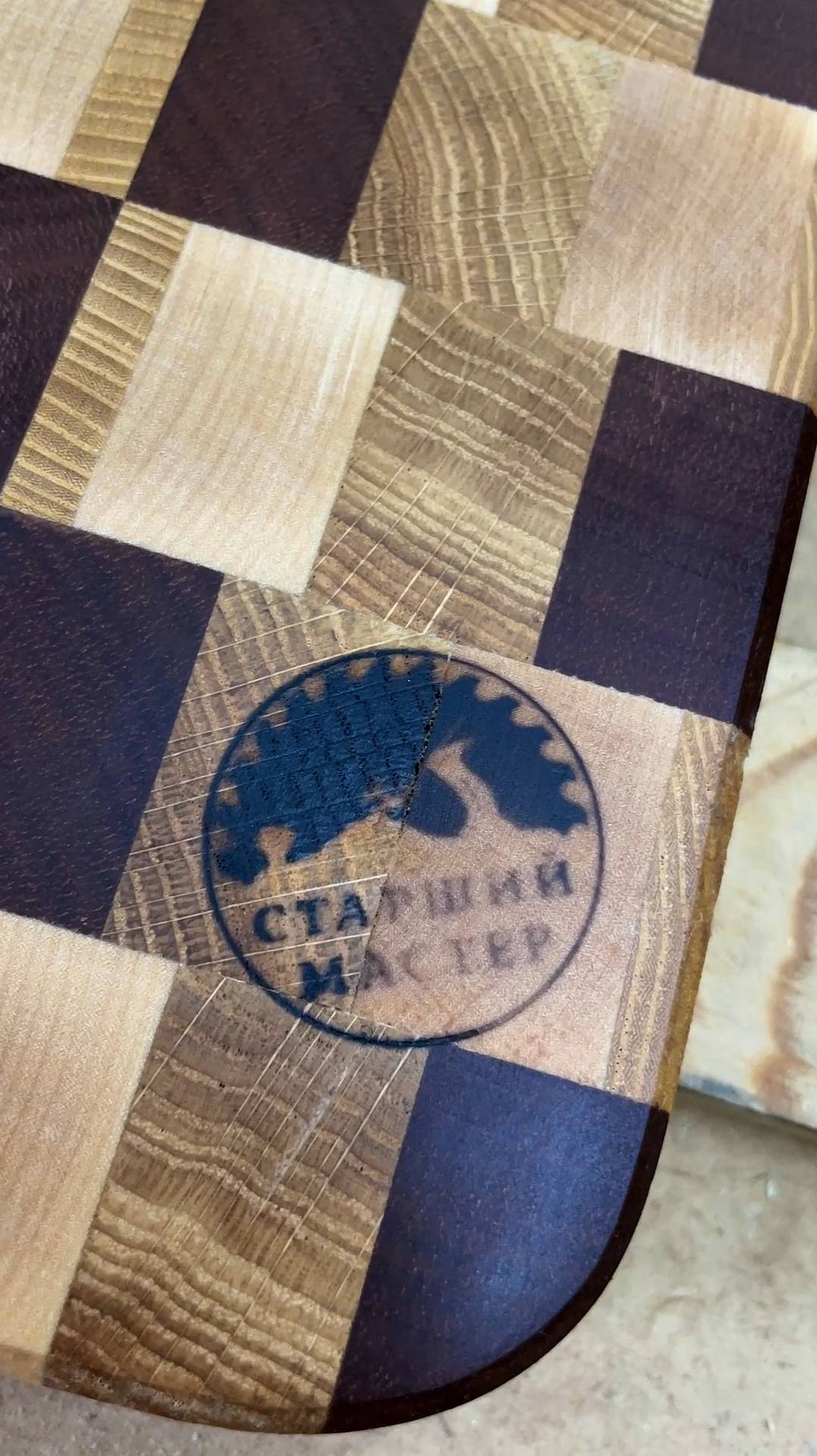 Разделочная доска узорная