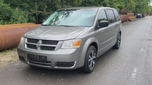 Dodge Grand Caravan (2010)