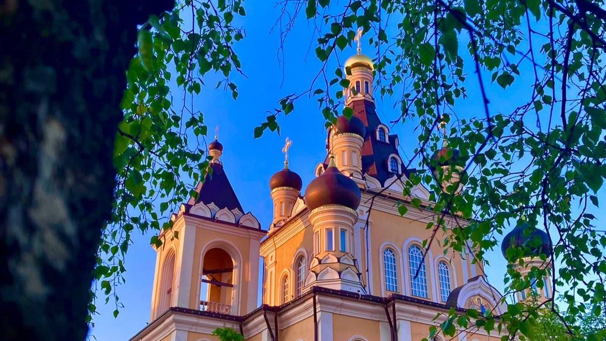 Неделя 4-я по Пятидесятнице. Глас 3-й. Владимирской иконы Божией Матери. Всенощное бдение. смотреть онлайн