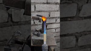Камри 50 2,5 313000км. Сломали болт при диагностике. Как быть?