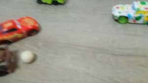 Молния Маккуин и Метр истории про машинки