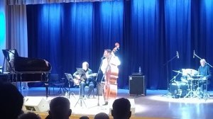 Валентин Лакодин и Соул-Джаз-Бэнд - Blue Moon of Kentucky (Elvis Presley)