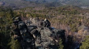 Иркутск, тур.поход на скальники Олхинского плато. Зеркала, Медвежата, Крепость, Старуха.
