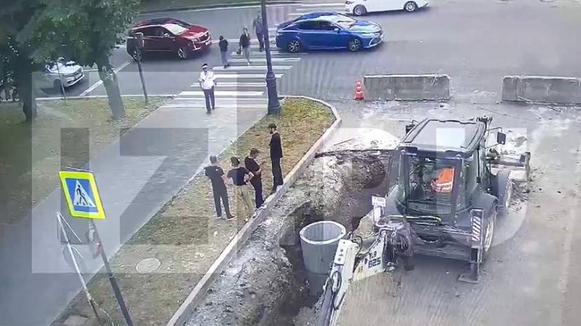 Опубликовано видео нападения на сотрудника полиции в Нальчике