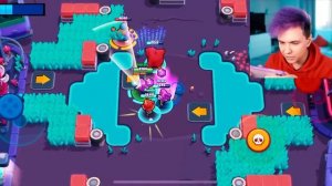 Милс PLAY - ПЕРВЫЙ РАЗ в BRAWL STARS 😱Как играть в Бравл Старс