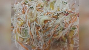 Фунчоза с креветками и овощами. Жаренное всегда вкуснее сырого работает и на этом рецепте