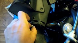 Как снять зеркало заднего вида на мотоцикле ямаха. Yamaha FZ6R