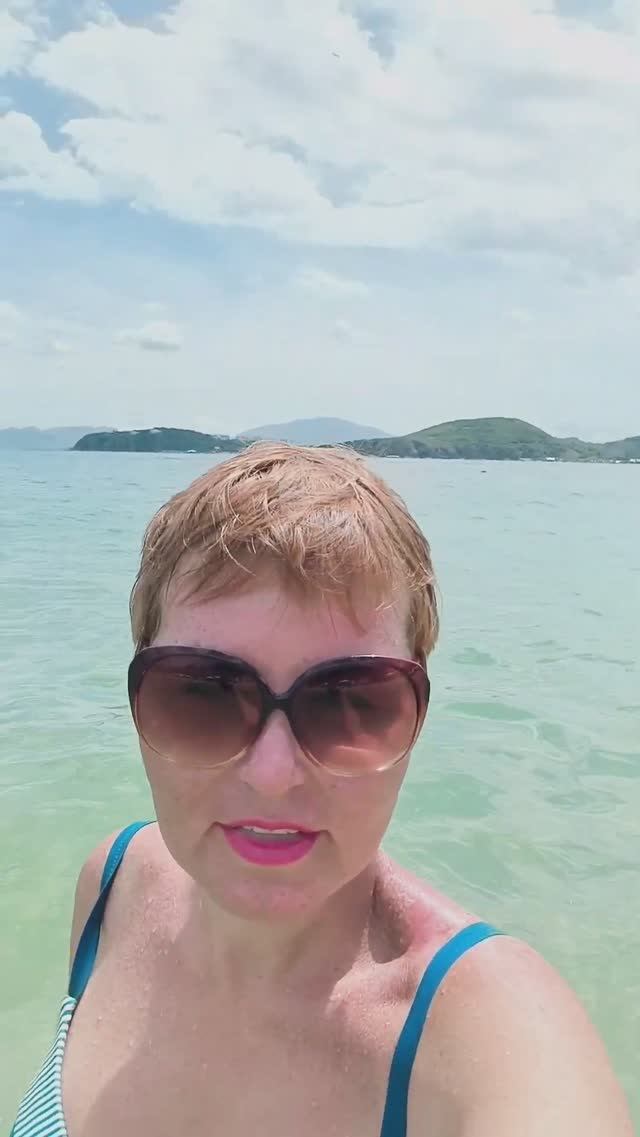 Вьетнам. Остров Хон Там пенная вечеринка, бассейн, пляж. Тутси-диеты и путешествия. @tutsi-dieti смотреть онлайн