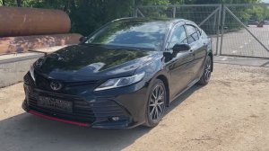 Toyota Camry (2022)