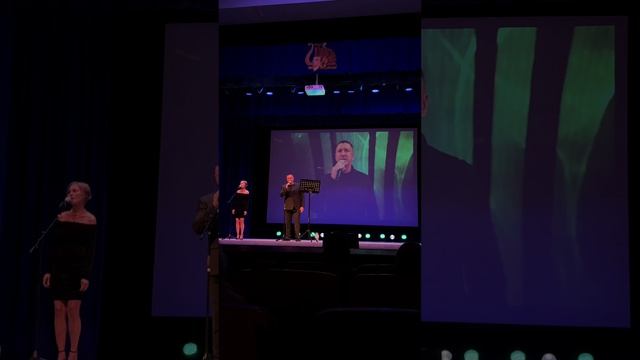 Владимир Курский - "МЫ ЗА ВАС ОТОМСТИМ". Концерт в Старом Осколе организован Губернатором Гладковым