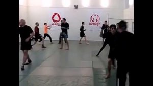 Наши тренировки - входы в атаки палкой и ножом