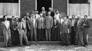 Первая Пагуошская конференция, заложившая начало международной кампании за ядерное разоружение