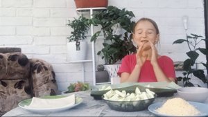 Готовим пиццу с кабачками