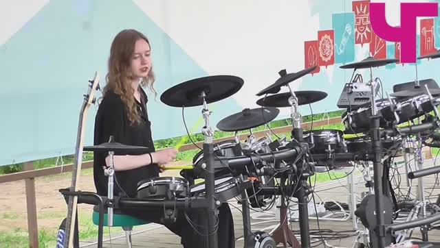 Кавер-группа "Проект 2Д" /Череповец/ в ЧАГОДЕ 2025 г смотреть онлайн