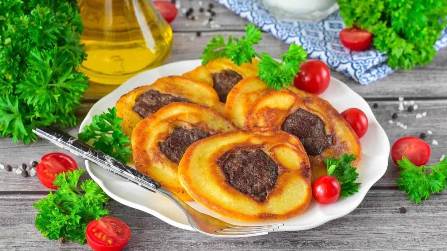 Быстрые ленивые беляши на кефире с фаршем