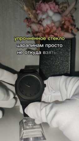 Дизайнерские мужские часы. Восточный стиль, выполненный в тотально черном цвете.