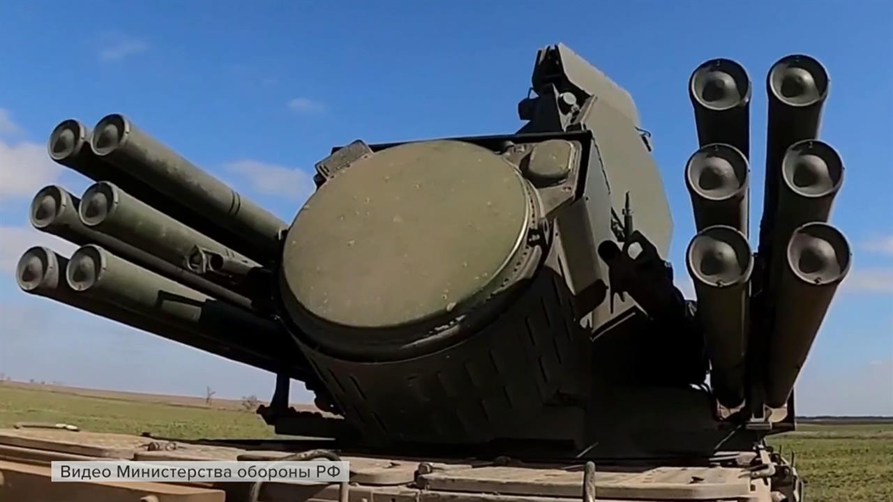 Средства ПВО отразили атаку киевских террористов на российские регионы