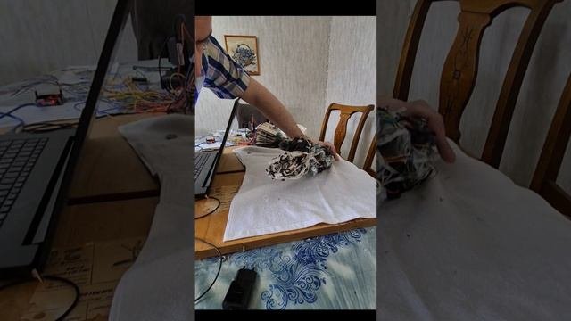 Полное видео, где роборука играет в камень, ножницы бумага👻💥😉 #робот #robotandroid #робототехника