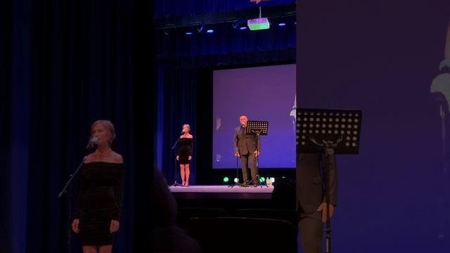 Владимир Курский - "РУССКАЯ ДЕВОЧКА". Концерт в Старом Осколе организован Губернатором Гладковым