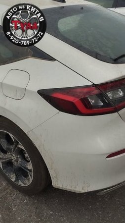 Honda Civic прибыл на СВХ для таможенной очистки.