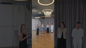 Награждение победителя конкурса "Гонка агентств " от застройщика Апри "Флай Плэнинг "