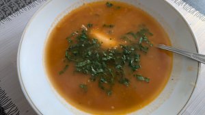 Готовлю супчик из овощей, куриной грудки и томата. Быстро и очень вкусно!