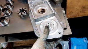 Новая крышка от НПП "Поршень", тоже нуждается в ремонте.