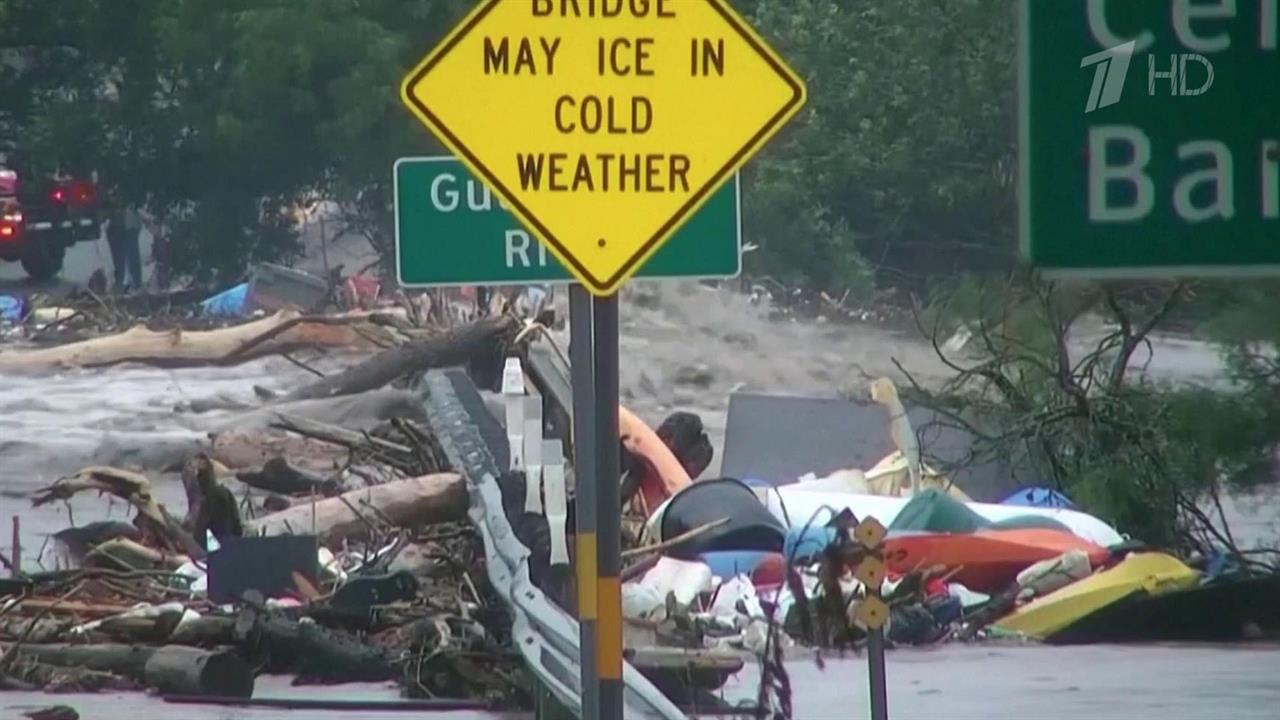 Растет количество жертв наводнения в Техасе