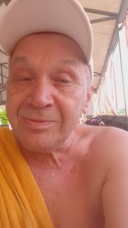 Сейчас Лисова * ProЕДУ*В войну-Лучшие пляжи и люля дома.В РФ отпускная поря.