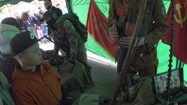 Гуляем 9 мая г. Киров.mp4 смотреть онлайн