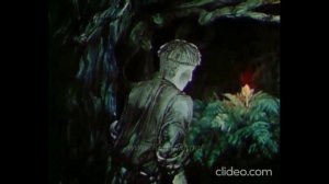 За Полярою Звездой (клип) Автор песни Галина Агапова, сценарий и монтаж Юрия Печурова.